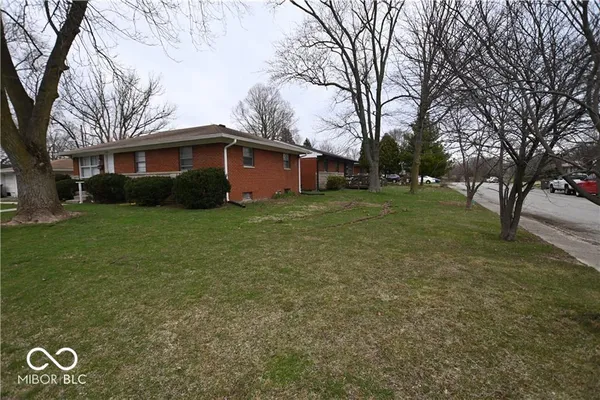 $1,500 | 5820 East 40th Street, Indianapolis, IN 46226
