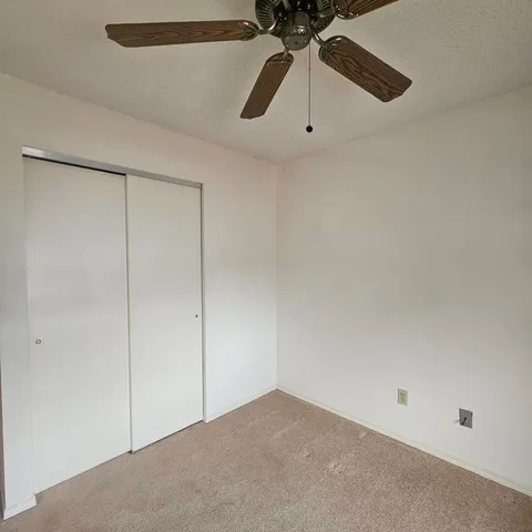 $240,000 | 4412 Woodglen Lane, Mount Vernon, IL 62864