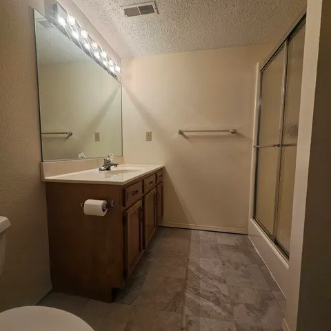 $240,000 | 4412 Woodglen Lane, Mount Vernon, IL 62864