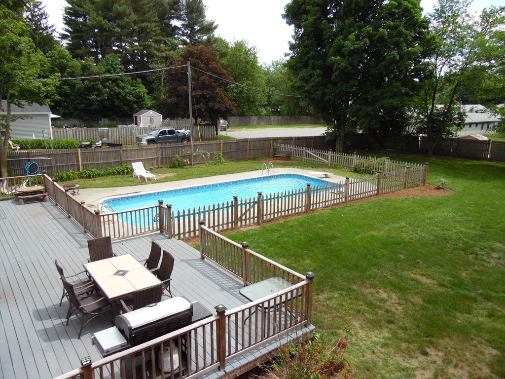 169 Old Common Road Lancaster, MA 01523 - Photo 3 of 30