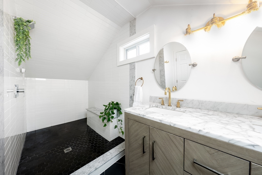 40 Linden Street, Unit C Boston, MA 02122 - Photo 11 of 18