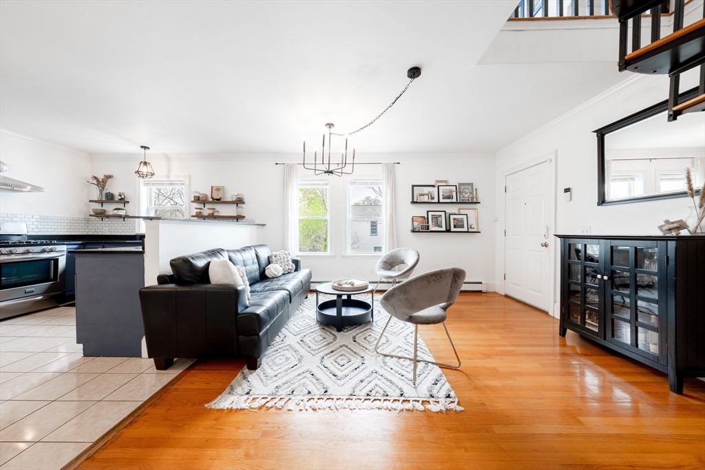 40 Linden Street, Unit C Boston, MA 02122 - Photo 3 of 18