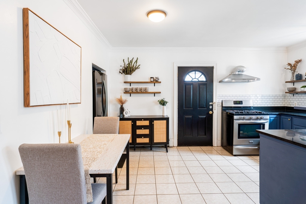 40 Linden Street, Unit C Boston, MA 02122 - Photo 4 of 18