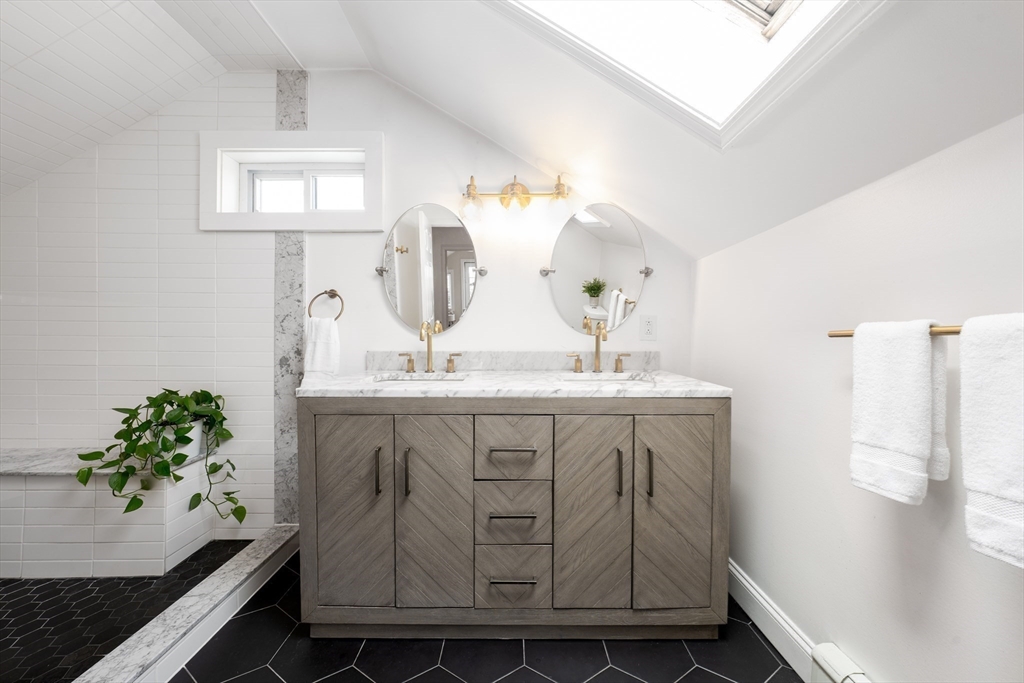 40 Linden Street, Unit C Boston, MA 02122 - Photo 10 of 18