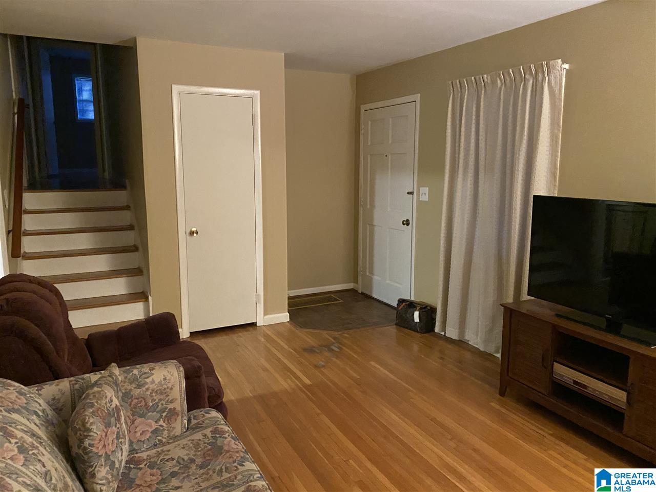320 Susan Place Bessemer, AL 35023 - Photo 3 of 12