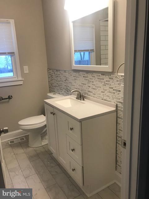 1051 Cherrytown Road Westminster, MD 21158 - Photo 4 of 10 Gallery Image 4