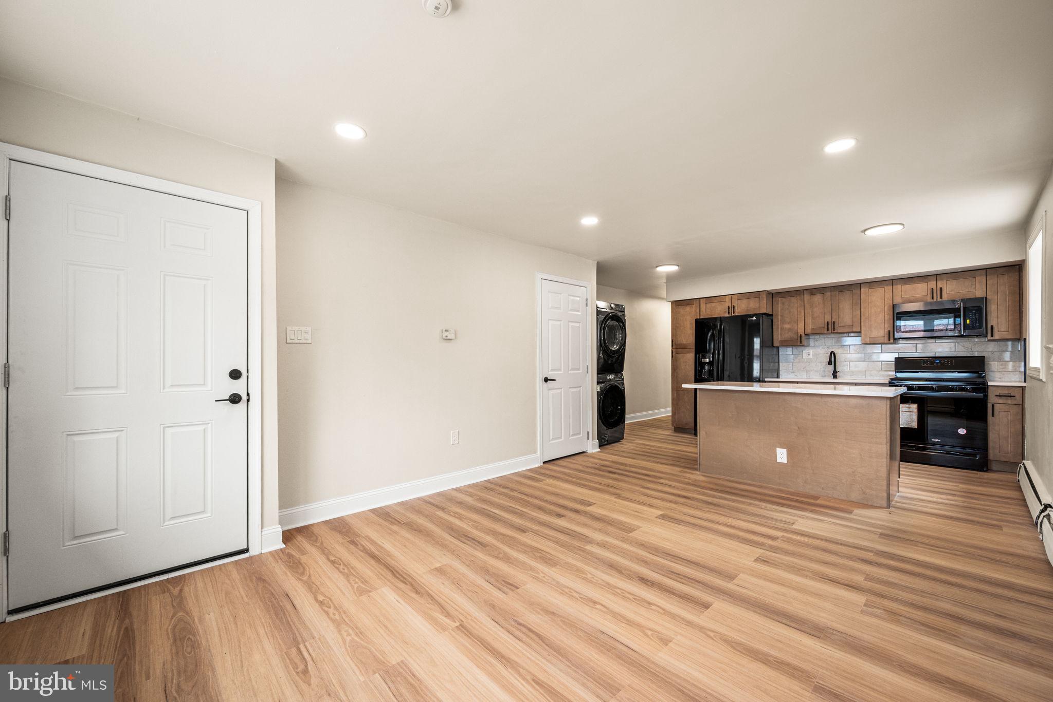 636 Arthur Street Philadelphia, PA 19111 - Photo 8 of 27