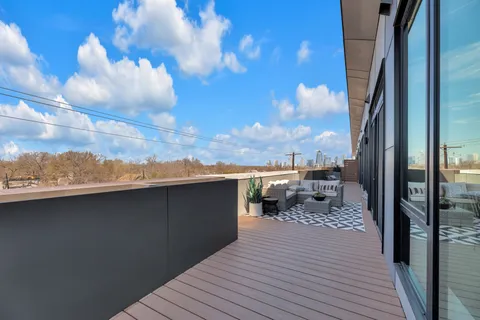$1,199,000 | 2209 South 1st Street, Unit 403, Austin, TX 78704