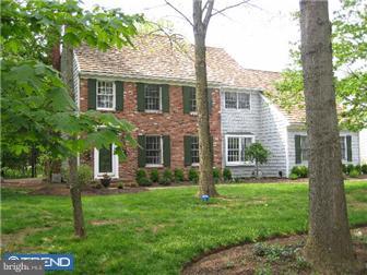 3 Rockwell Green Pennington, NJ 08534 - Photo 2 of 12 Exterior