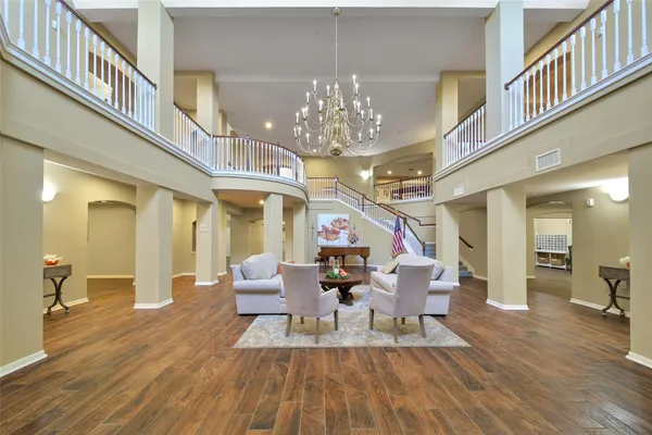 $250,000 | 2815 Kings Crossing Drive, Unit 214, Kingwood, TX 77345