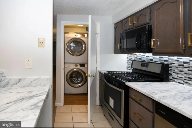 $179,900 | 93 Kenwood Drive, Sicklerville, NJ 08081