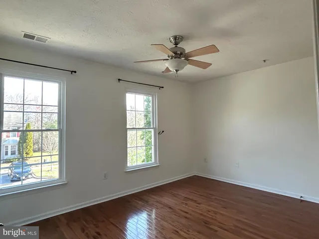 $2,800 | 1703 Bluffs Island Court, Odenton, MD 21113