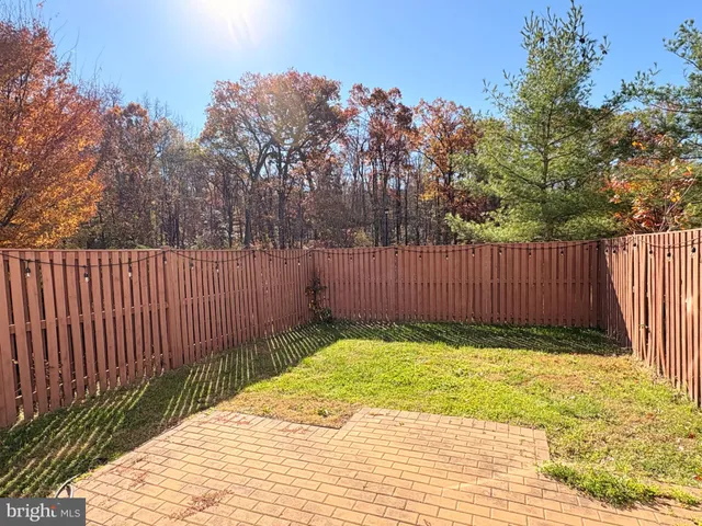 $2,800 | 1703 Bluffs Island Court, Odenton, MD 21113