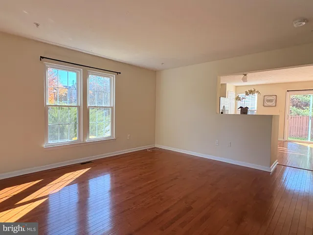 $2,800 | 1703 Bluffs Island Court, Odenton, MD 21113