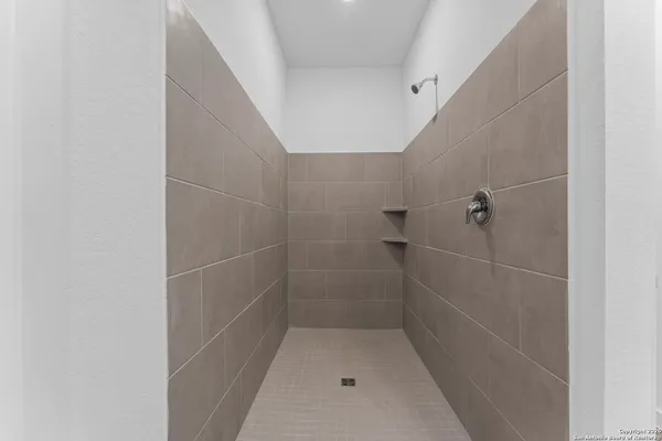 $305,000 | 6607 Titan Park, Converse, TX 78109