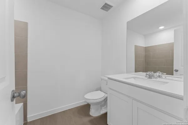 $305,000 | 6607 Titan Park, Converse, TX 78109