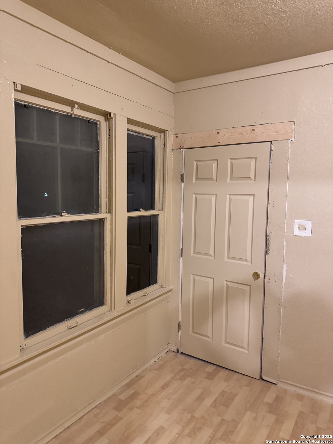 211 Blanco Road San Antonio, TX 78212 - Photo 17 of 34