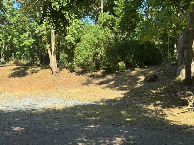 a house view with a outdoor space