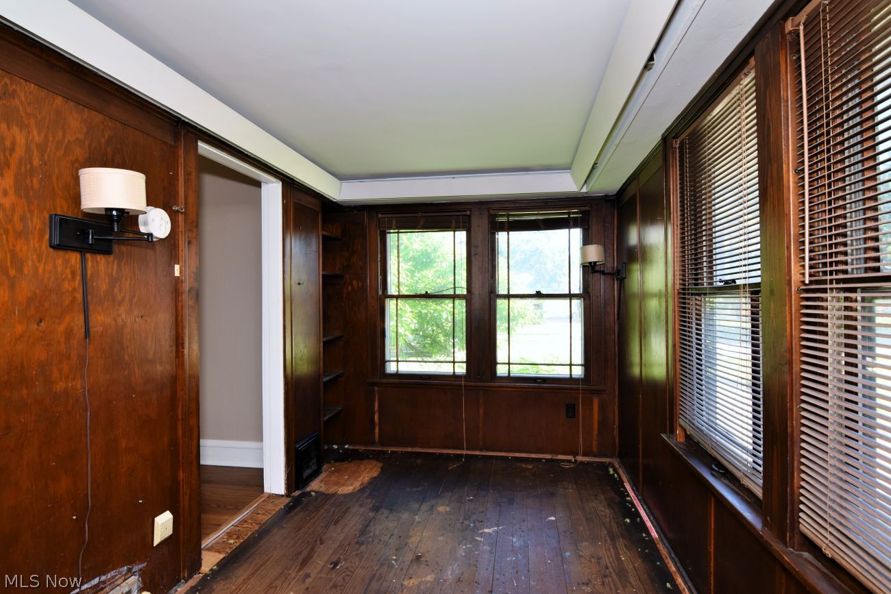 3356 Clarendon Road Cleveland Heights, OH 44118 - Photo 17 of 43 Family Room (To Be Carpeted Soon)