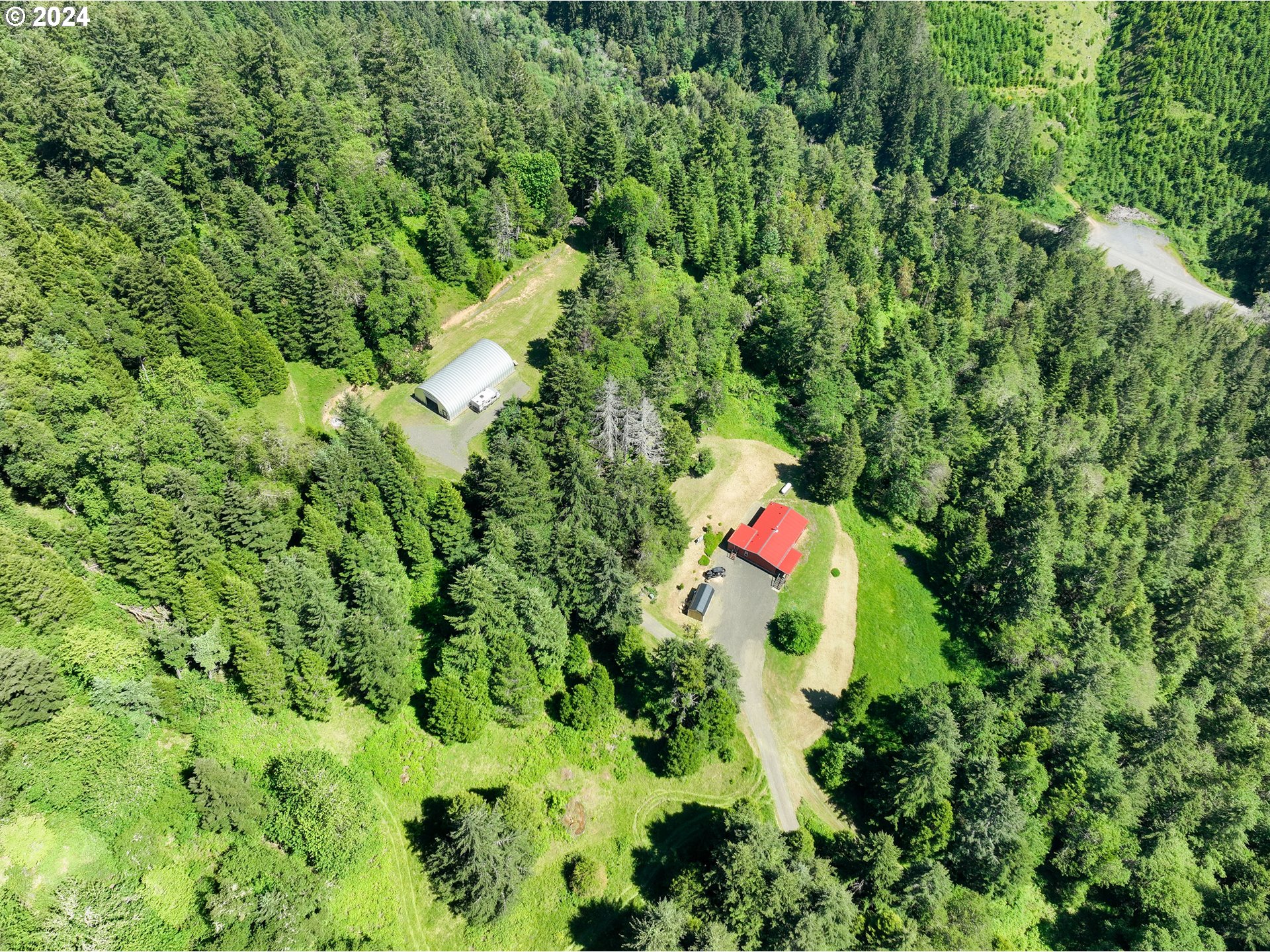 535 Brad Road Oakland, OR 97462 - Photo 17 of 20 Gallery Image 17