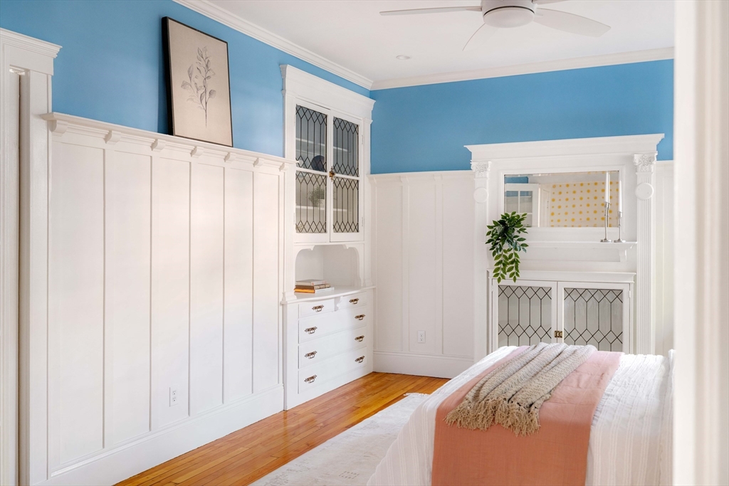 239 Rawson Road, Unit 2 Brookline, MA 02445 - Photo 11 of 21