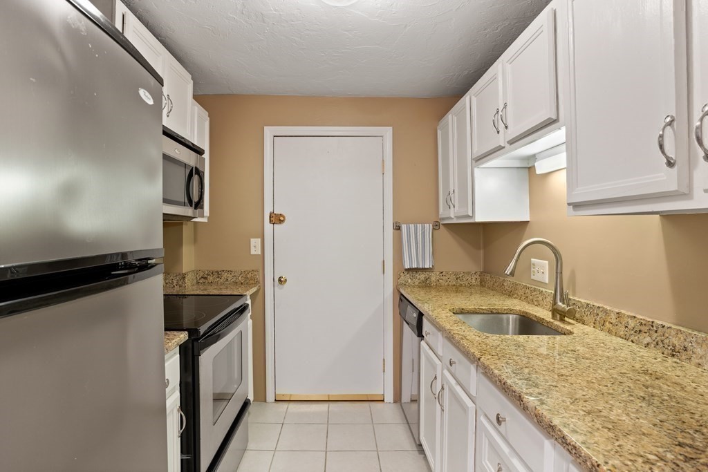 10 Mill Street, Unit U Maynard, MA 01754 - Photo 14 of 32 Gallery Image 14