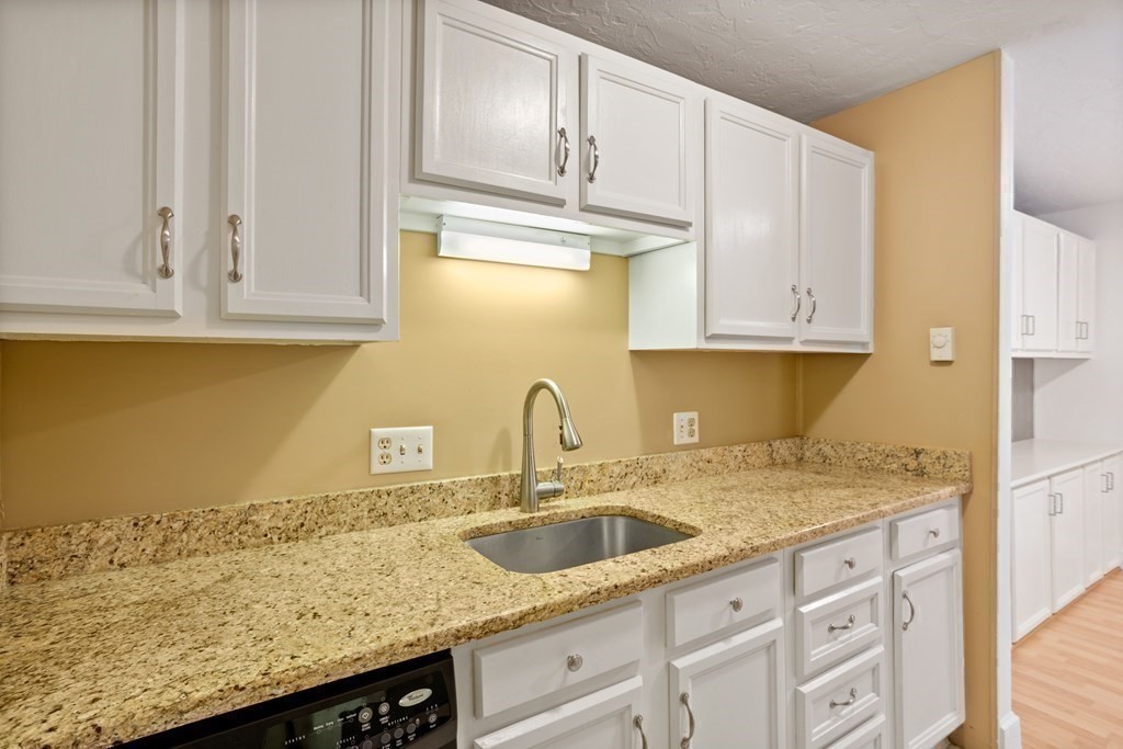 10 Mill Street, Unit U Maynard, MA 01754 - Photo 15 of 32 Gallery Image 15