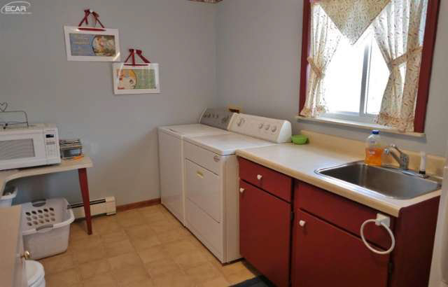 14145 North Center Road Clio, MI 48420 - Photo 11 of 66 20458297-10.JPG
