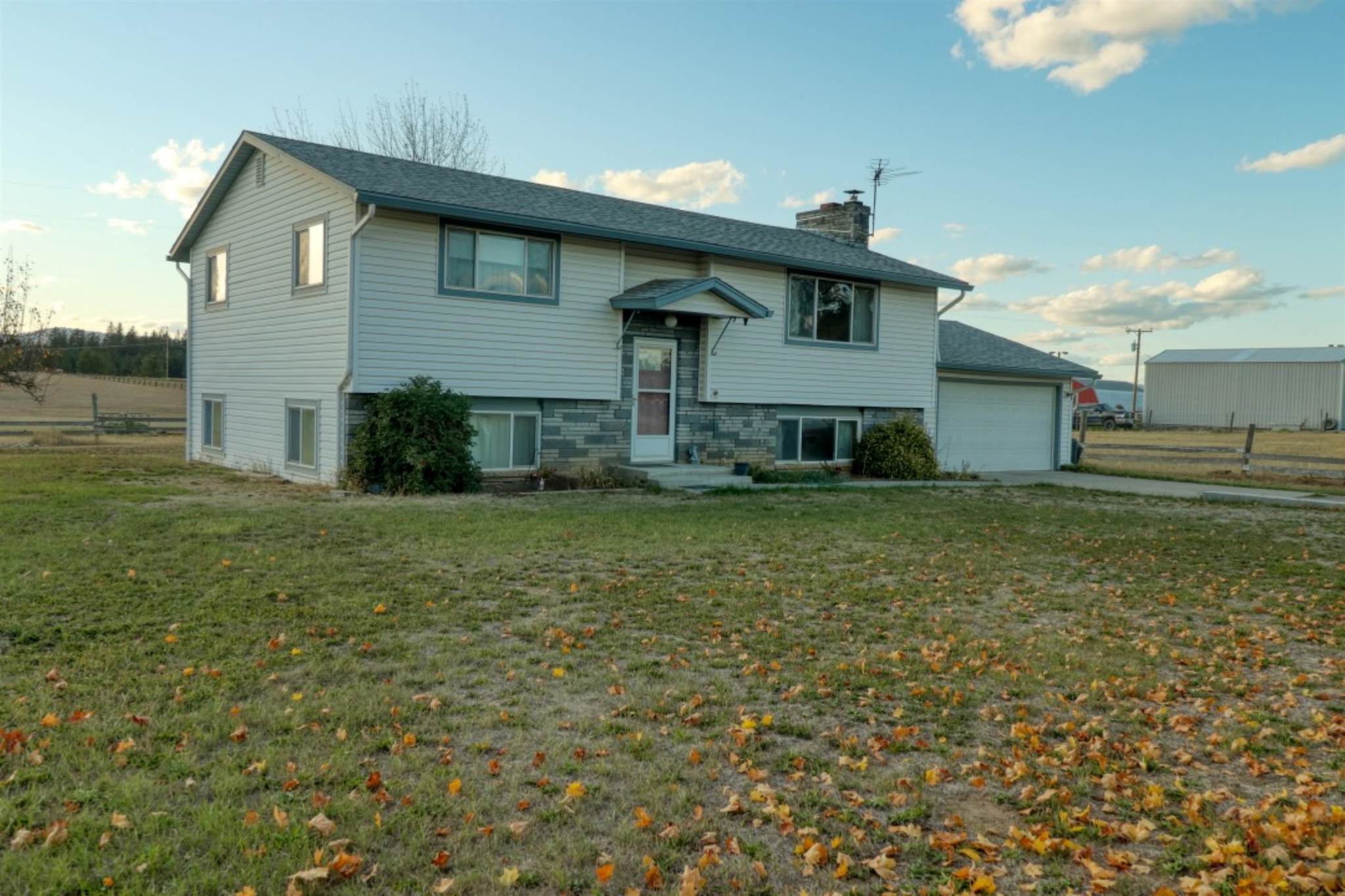 31027 North Cleveland Road Deer Park, WA 99006 - Photo 1 of 20 Gallery Image 1