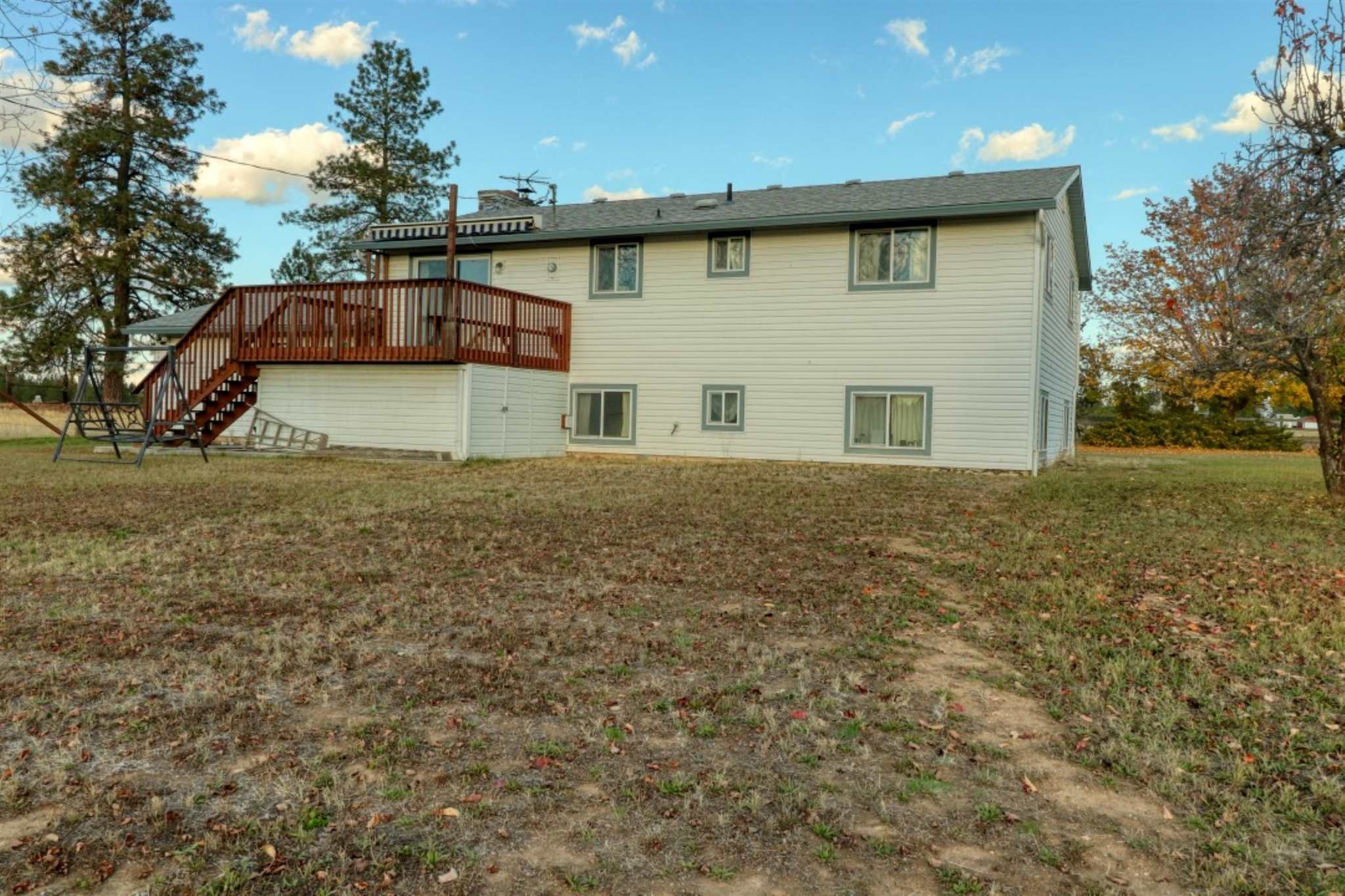 31027 North Cleveland Road Deer Park, WA 99006 - Photo 2 of 20 Gallery Image 2