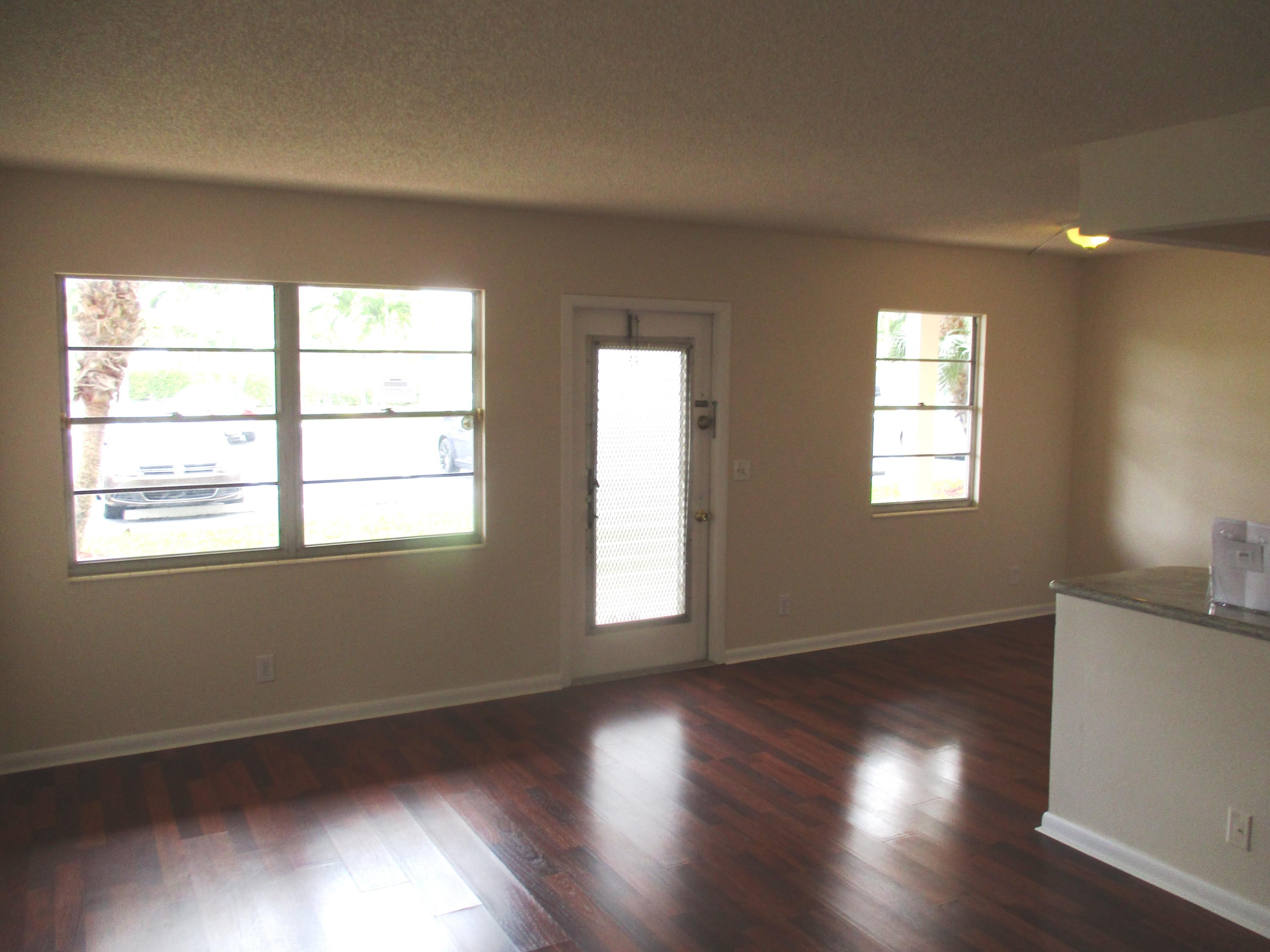 1027 Newcastle B Boca Raton, FL 33434 - Photo 2 of 24 IMG_0808
