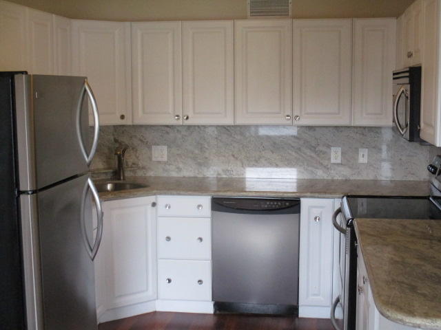 1027 Newcastle B Boca Raton, FL 33434 - Photo 5 of 24 IMG_0777