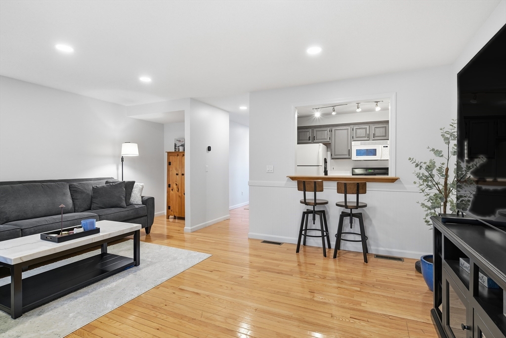 18 Palmer Road, Unit 15 Monson, MA 01057 - Photo 8 of 37