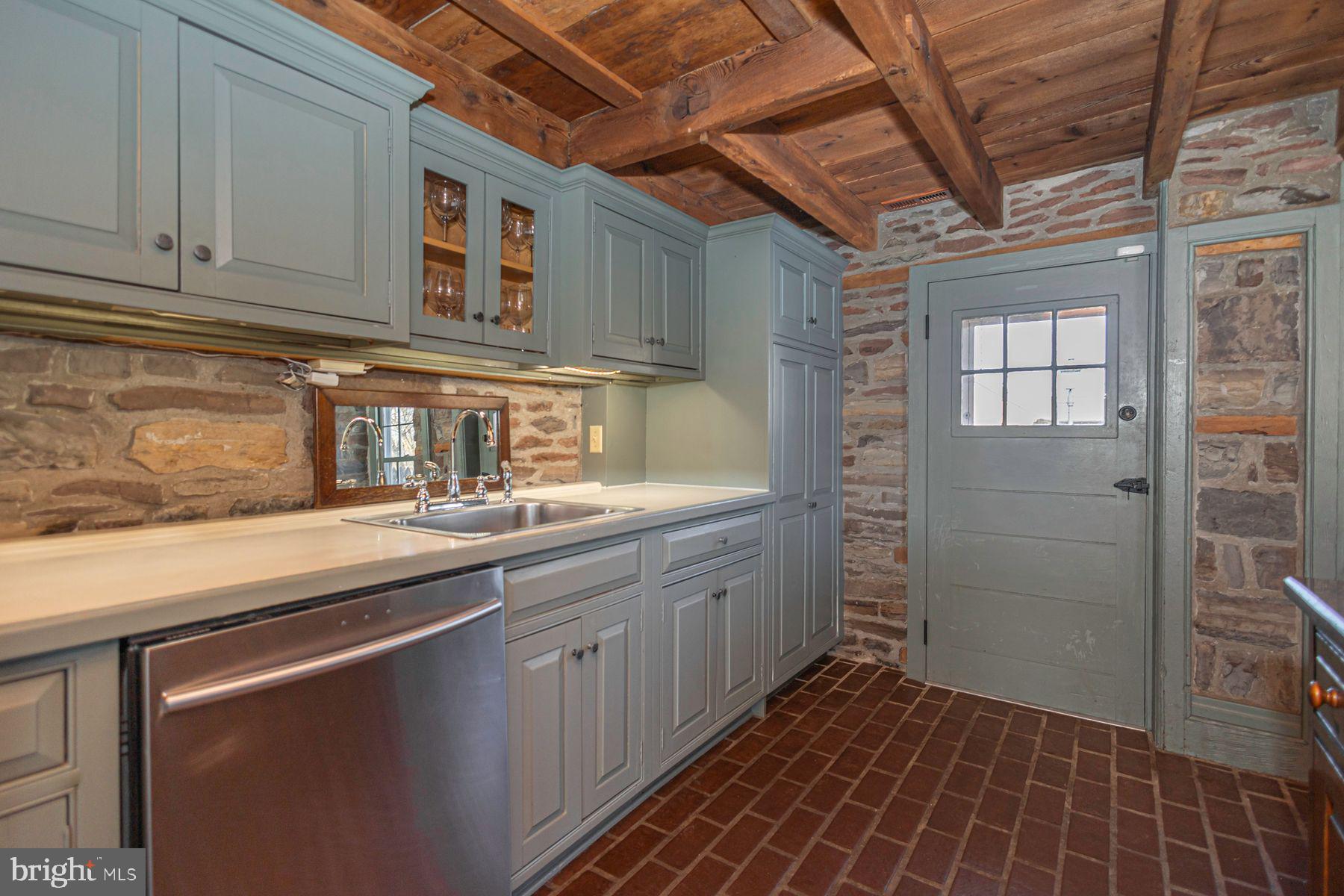 718 Telegraph Road Perkasie, PA 18944 - Photo 15 of 47 a kitchen with sink and cabinets