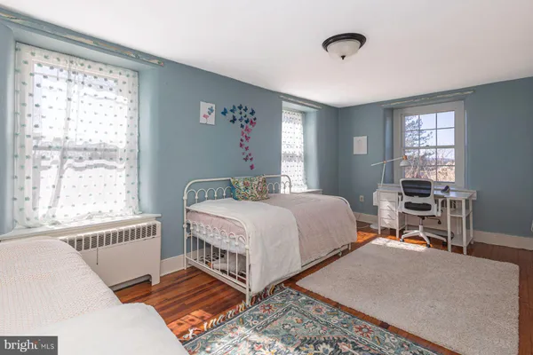 $985,000 | 718 Telegraph Road, Perkasie, PA 18944