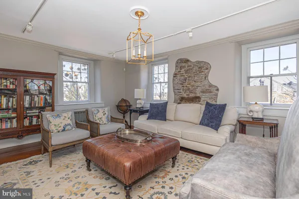 $985,000 | 718 Telegraph Road, Perkasie, PA 18944