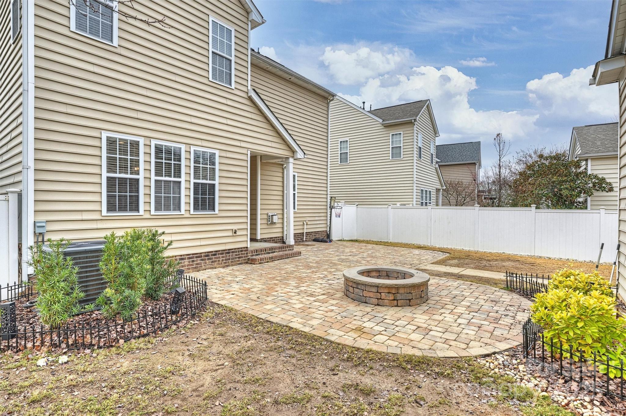 10513 Serape Road Charlotte, NC 28277 - Photo 42 of 45 a view of a house with backyard