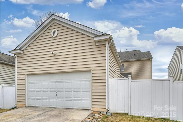 $585,000 | 10513 Serape Road, Charlotte, NC 28277