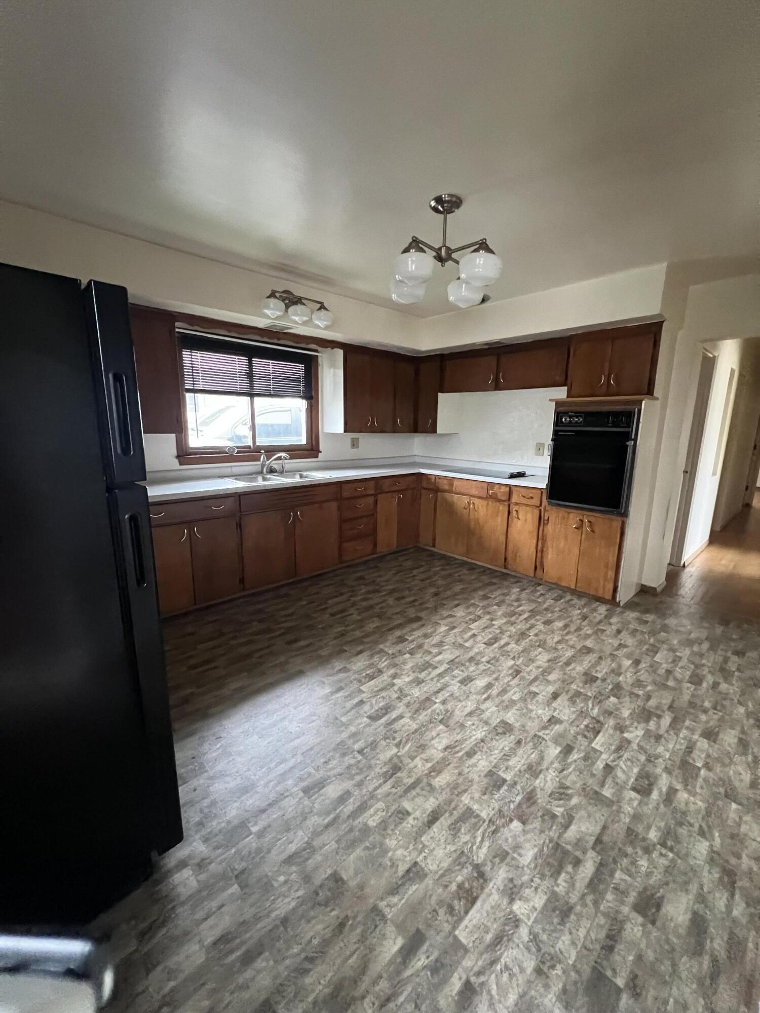 1854 Jupiter Avenue Racine, WI 53404 - Photo 15 of 15 Kitchen too