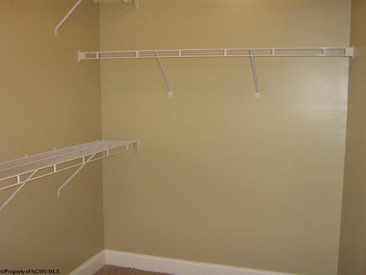 172 Bridge Road Morgantown, WV 26508 - Photo 11 of 20 Gallery Image 11