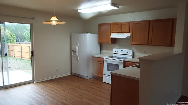 $1,570 | 133 Gatewood Bay, Cibolo, TX 78108