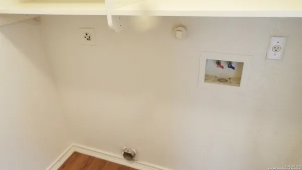 $1,570 | 133 Gatewood Bay, Cibolo, TX 78108