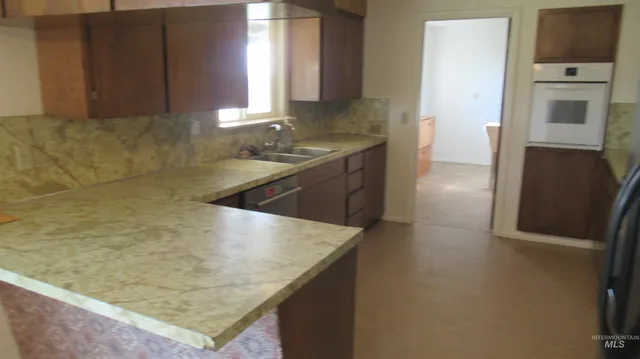 $369,900 | 1317 Southwest 30th Street, Ontario, OR 97914