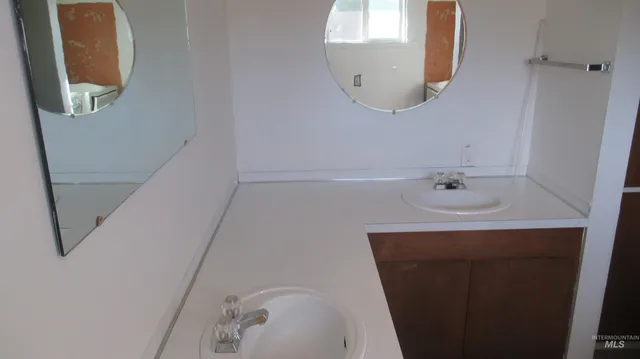 $369,900 | 1317 Southwest 30th Street, Ontario, OR 97914