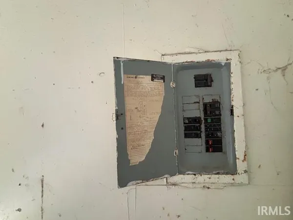 $40,000 | 506 South Howard Street, Oxford, IN 47971