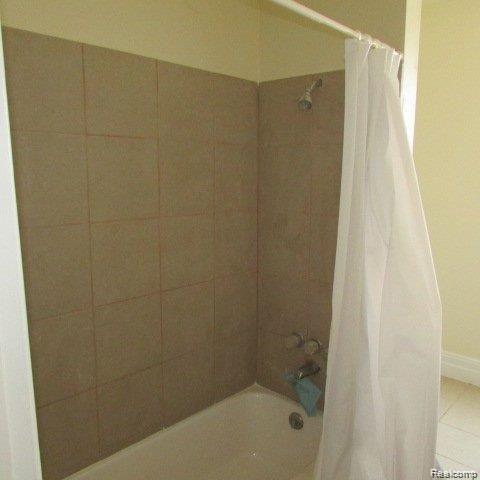280 Frazier Street River Rouge, MI 48218 - Photo 4 of 6 Gallery Image 4