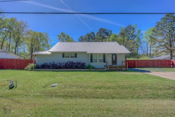 $225,000 | 141 West McKinley Avenue, Haughton, LA 71037
