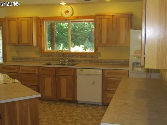 17375 Ben Smith Road Tillamook, OR 97141 - Photo 4 of 15 Gallery Image 4
