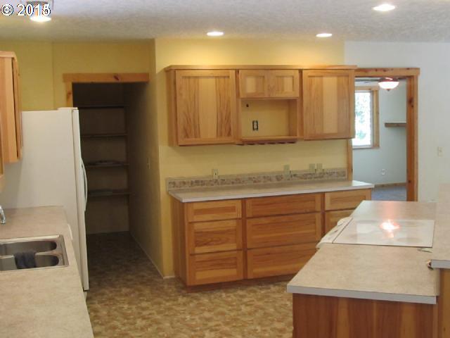 17375 Ben Smith Road Tillamook, OR 97141 - Photo 6 of 15 Gallery Image 6