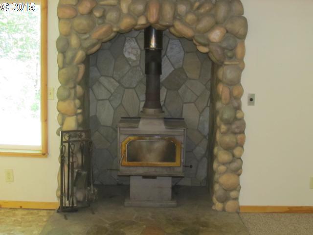 17375 Ben Smith Road Tillamook, OR 97141 - Photo 7 of 15 Gallery Image 7